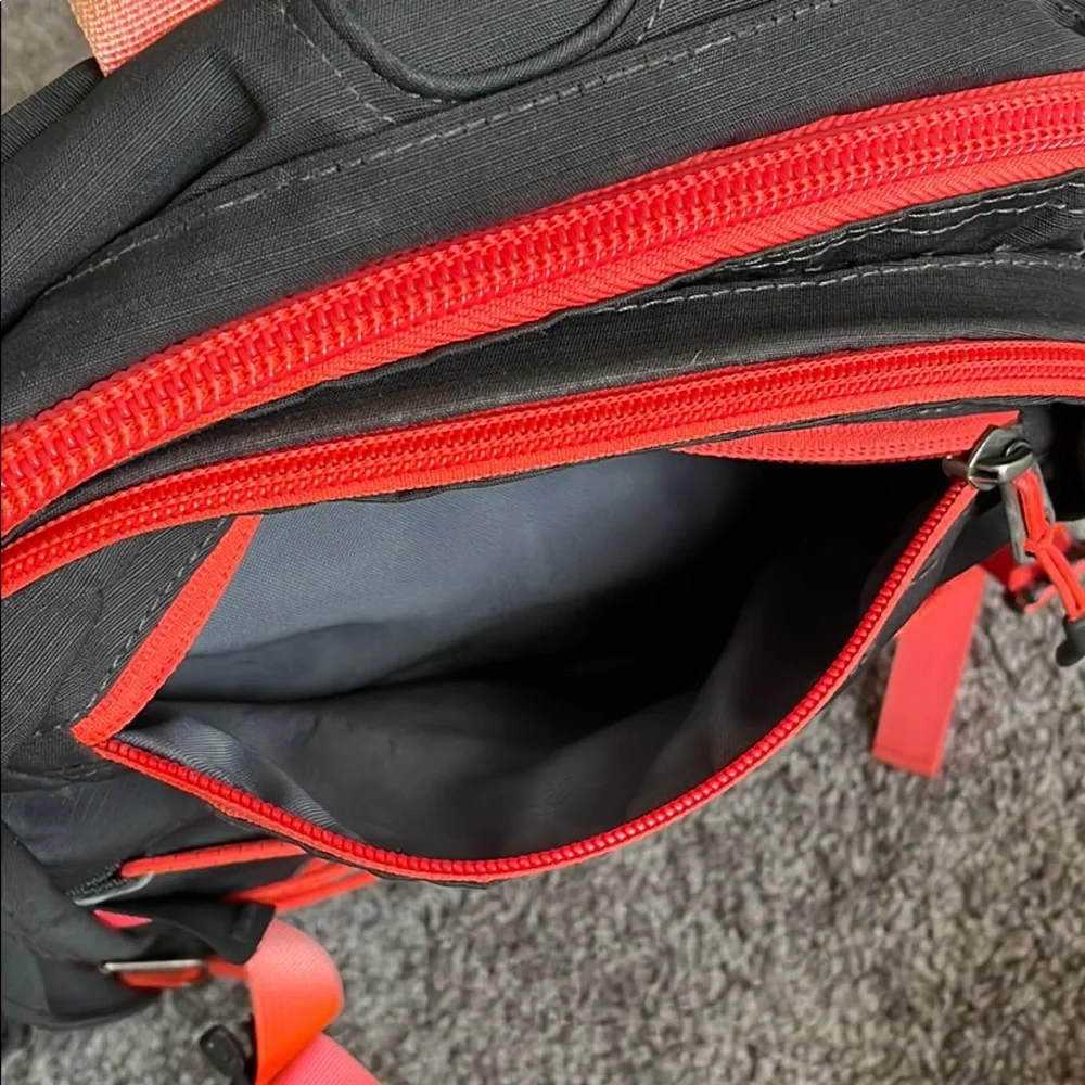 The North Face Borealis Backpack - Picture 8 of 13